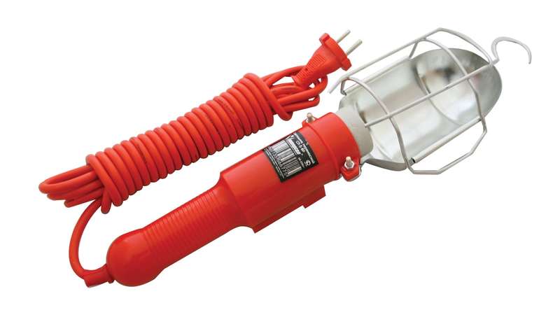 Рекомендуем купить Светильник переносной ПВС 2х0.75 с выкл. и розеткой 5м 220В UNIVersal 966U-0205